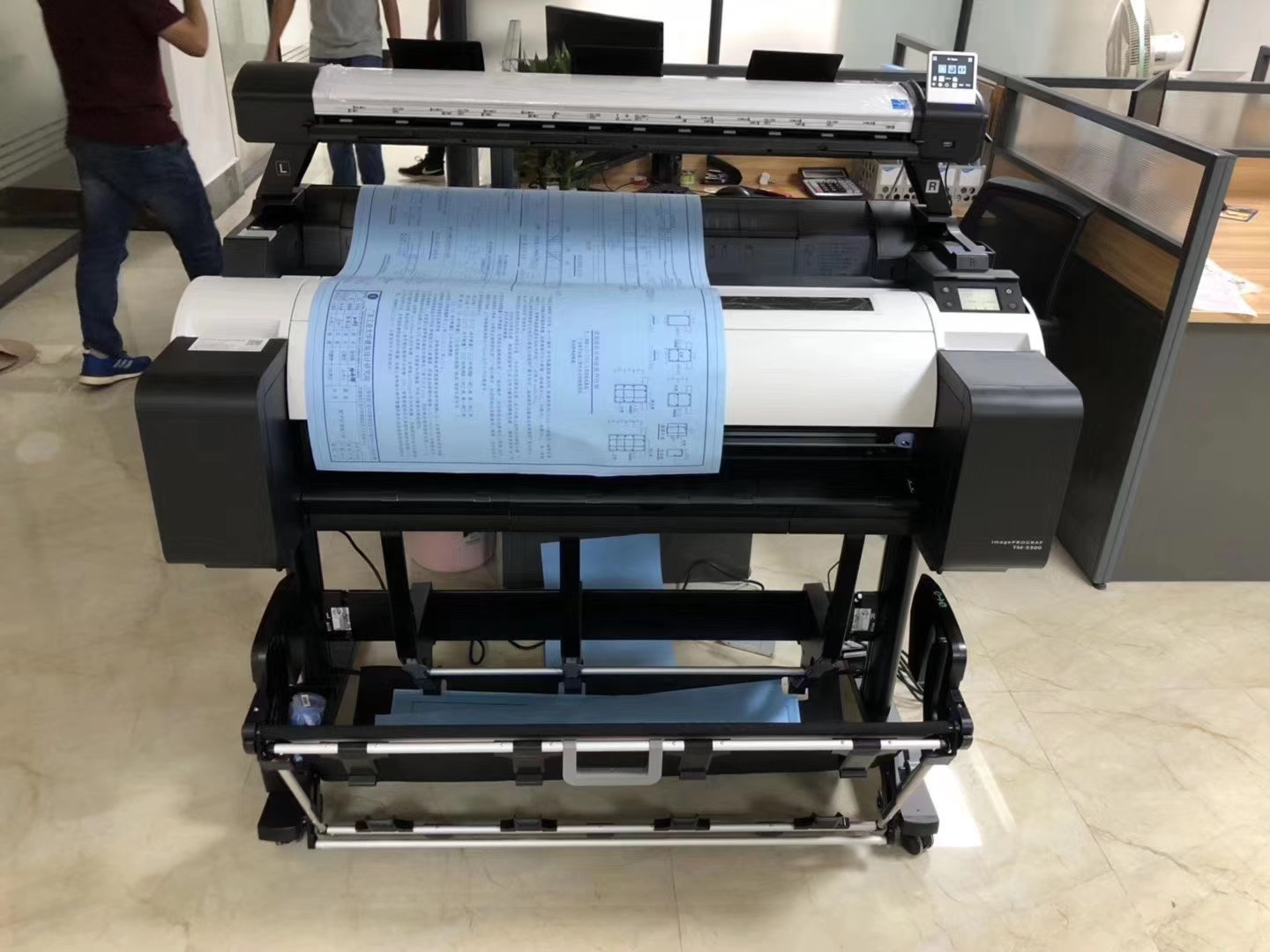 劉先生-佳能TM5300MFP